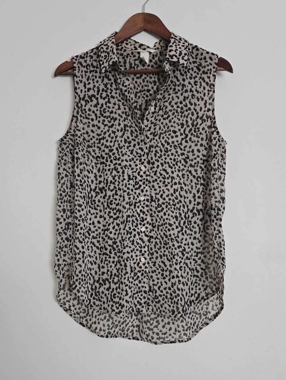 Sleeveless Animal Print Button-Front Blouse